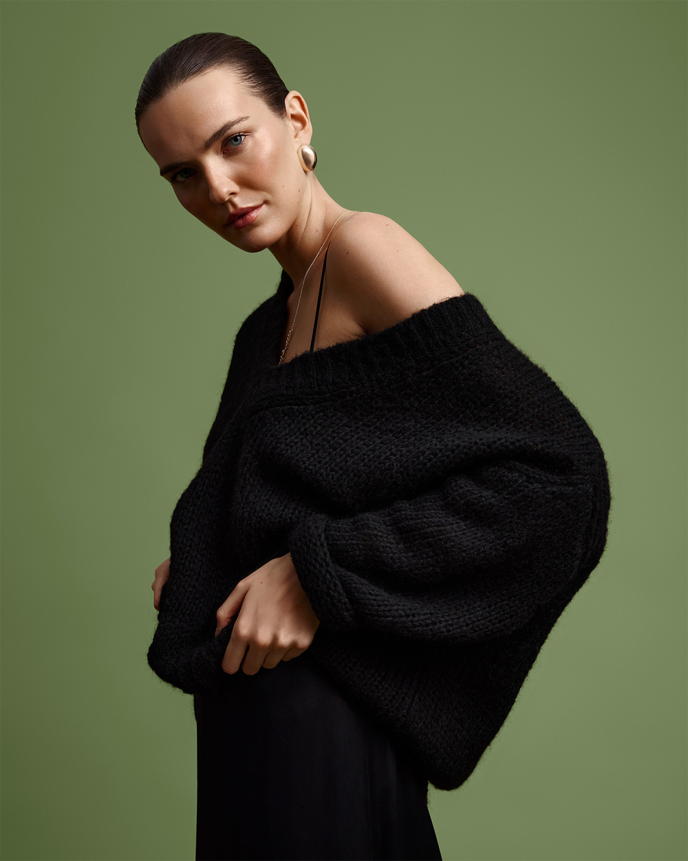 Oversize - czym jest i jak nosić ubrania w tym stylu?