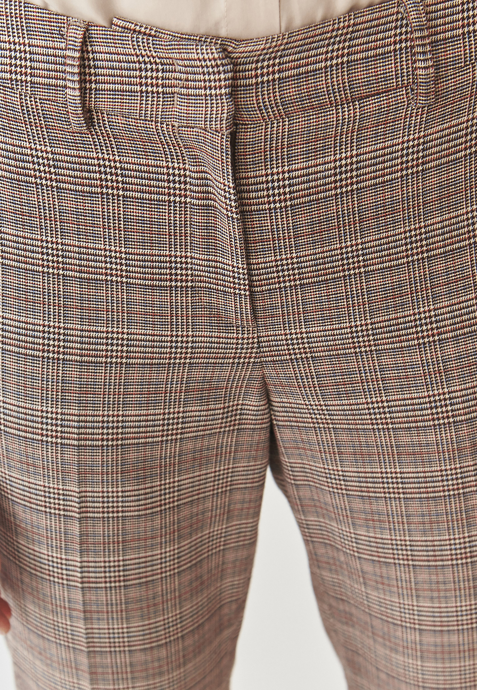 PANTALONI DE DAMĂ, DIN ȚESĂTURĂ, ÎN CAROURI - KOLIANA 1 PANTALONI DE DAMĂ, DIN ȚESĂTURĂ, ÎN CAROURI - KOLIANA 1 MULTICOLOR 100526