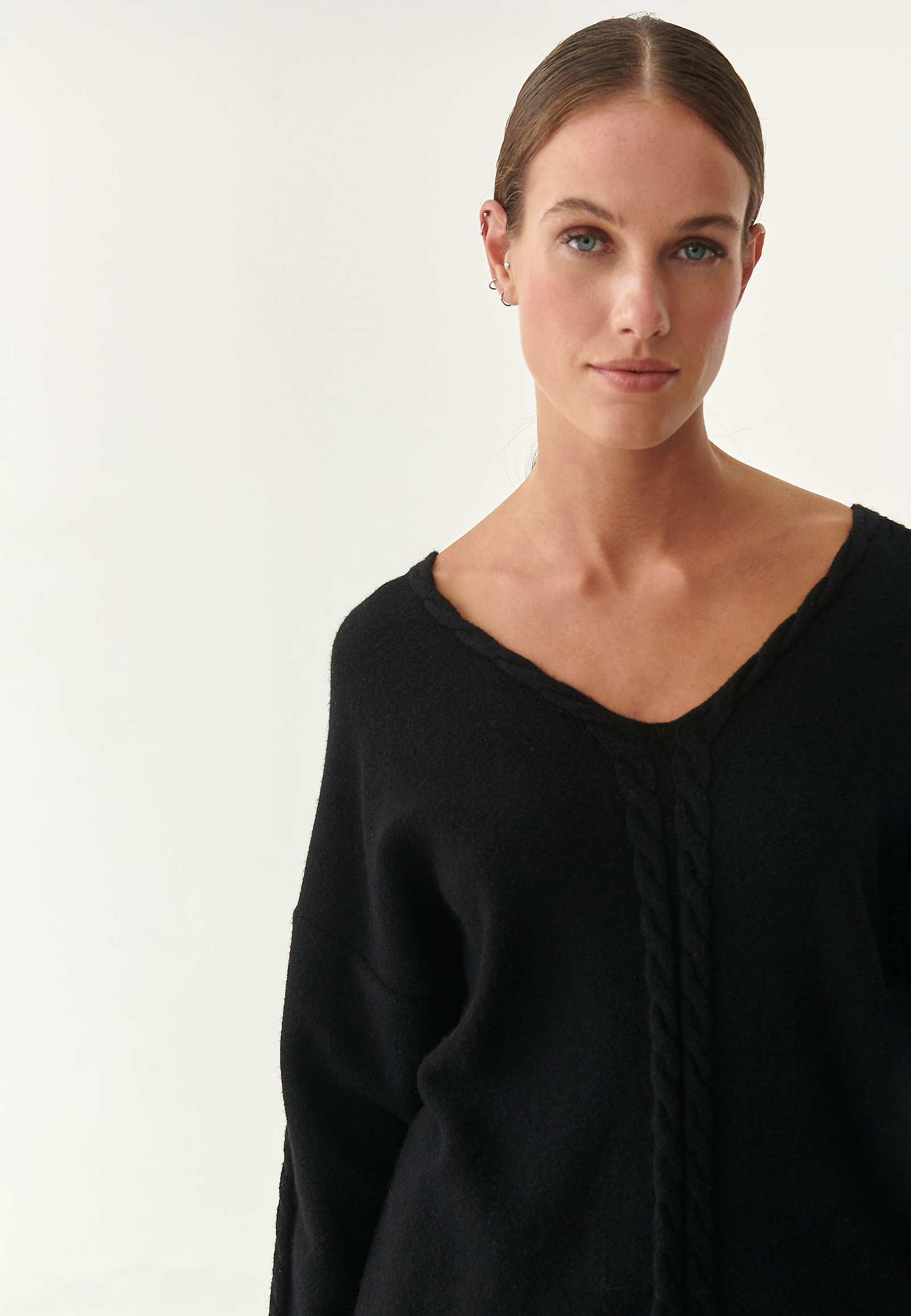 CIENKI SWETER DAMSKI POLI CIENKI SWETER DAMSKI POLI CZARNY 82737