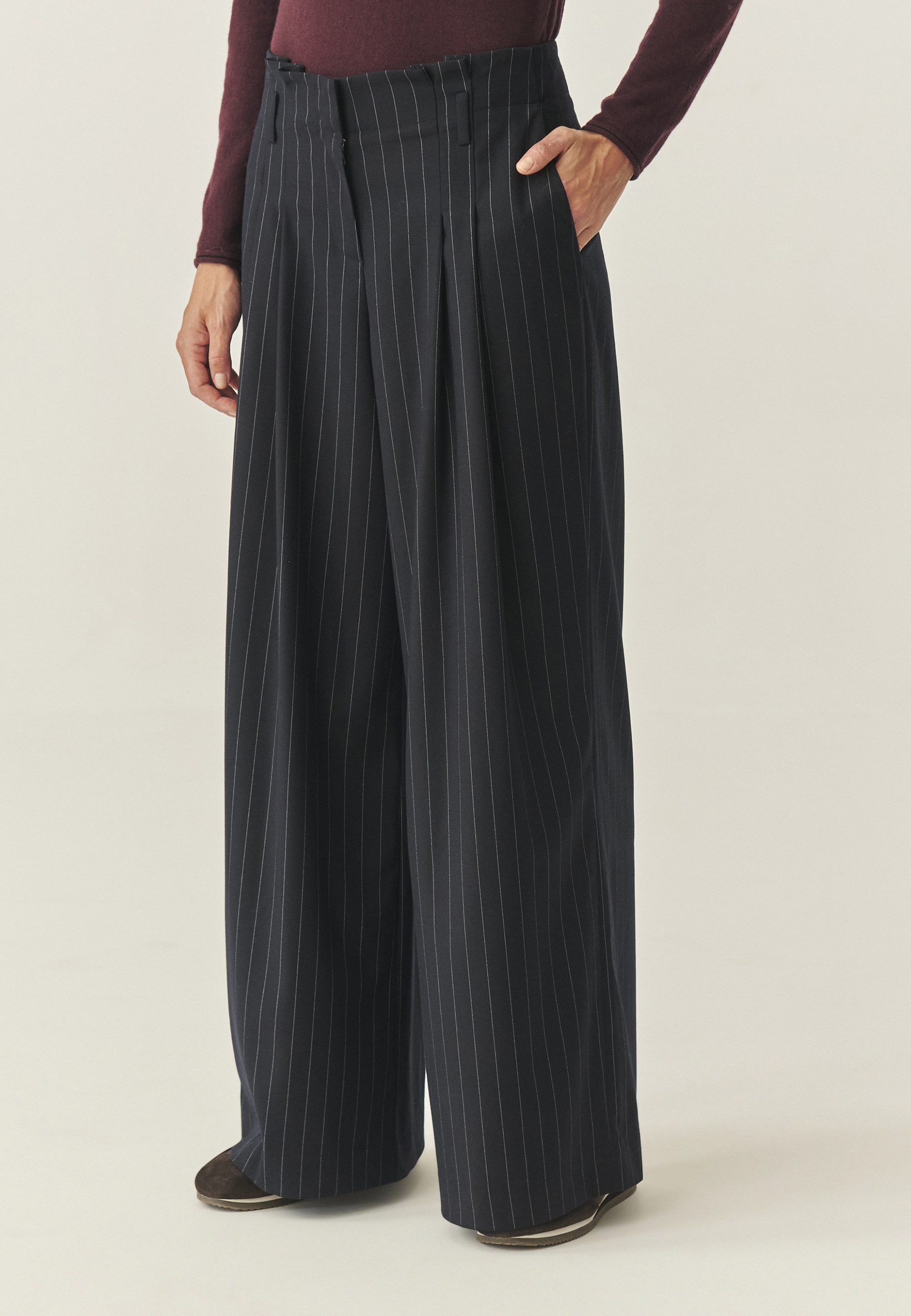 Tkanine prugaste hlače - NEW YORK VEČBARVNA 2