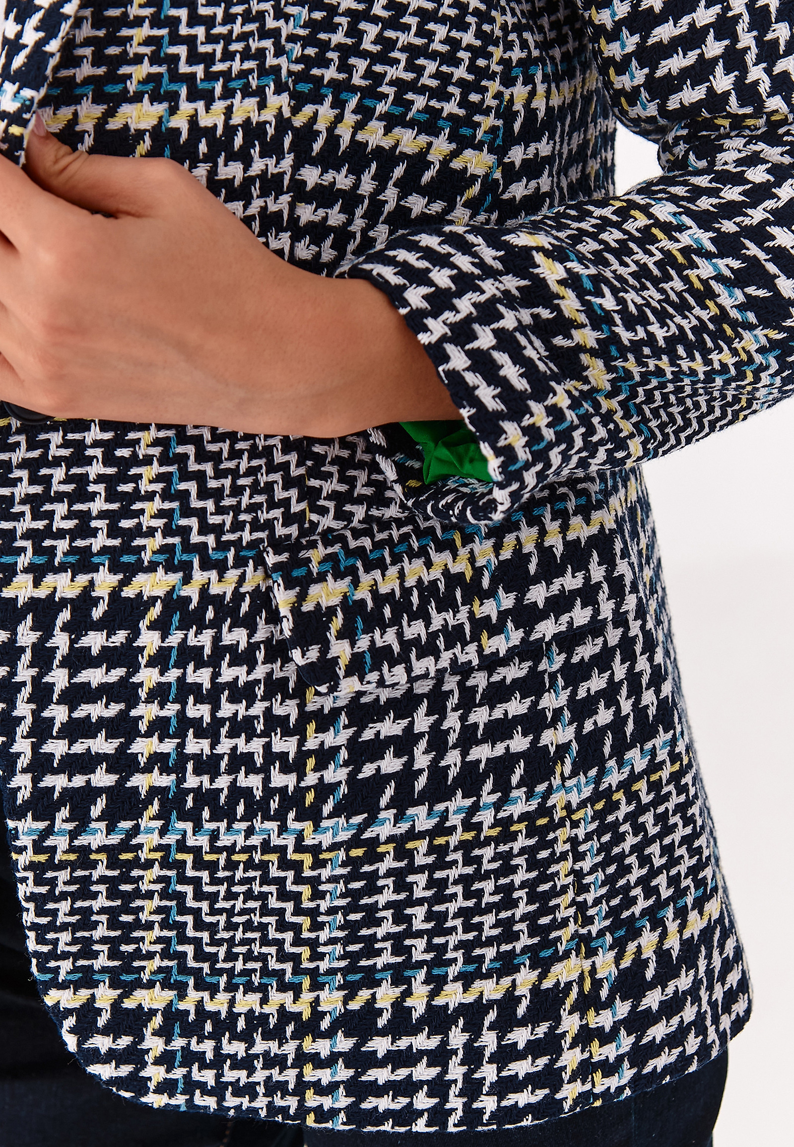 DÁMSKÉ KAROVANÉ SAKO ALESANDRIA DÁMSKÉ KAROVANÉ SAKO ALESANDRIA VÍCEBAREVNÝ 74923