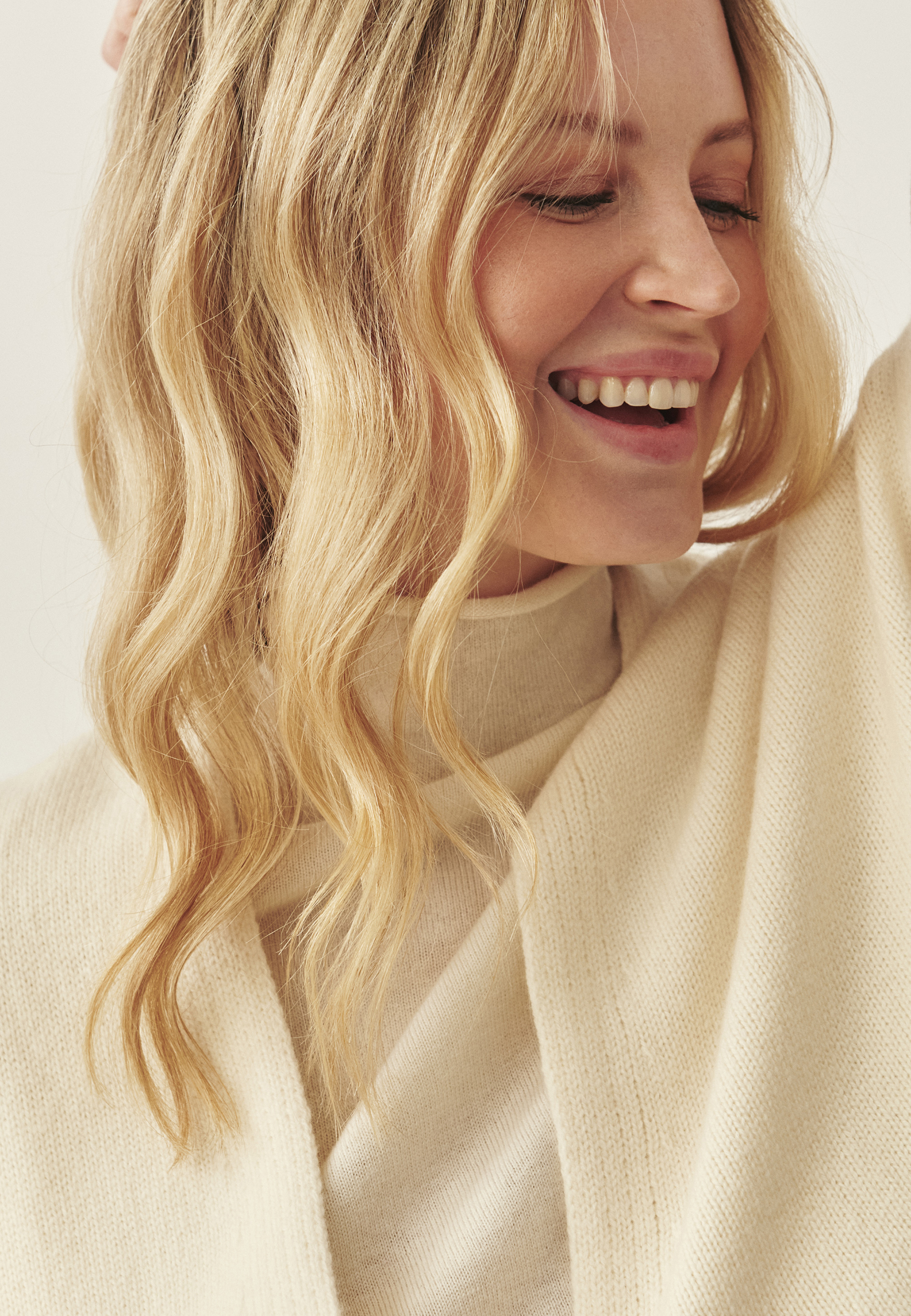 PLETENI JOPIČ S KOCKASTIM REZOM - GINA ECRU 2