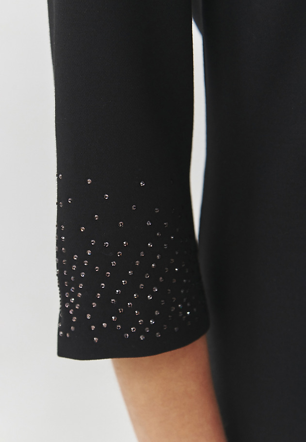 WOVEN DRESS WITH DECORATIVE APPLIQUE — KIRIA WOVEN DRESS WITH DECORATIVE APPLIQUE — KIRIA CZARNY 5