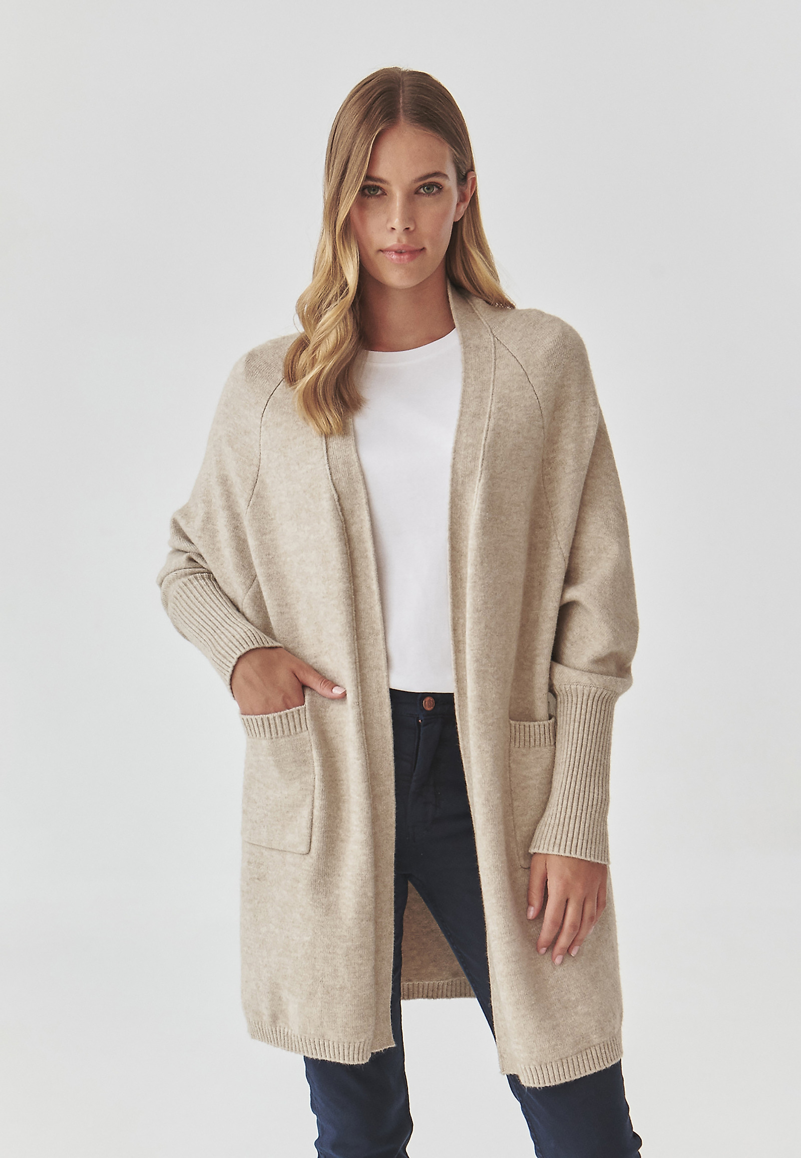 DÁMSKÉ DLOUHÉ SVETROVÉ BOLERKO - JAZIRO DÁMSKÉ DLOUHÉ SVETROVÉ BOLERKO - JAZIRO BÉŽOVÁ 100037