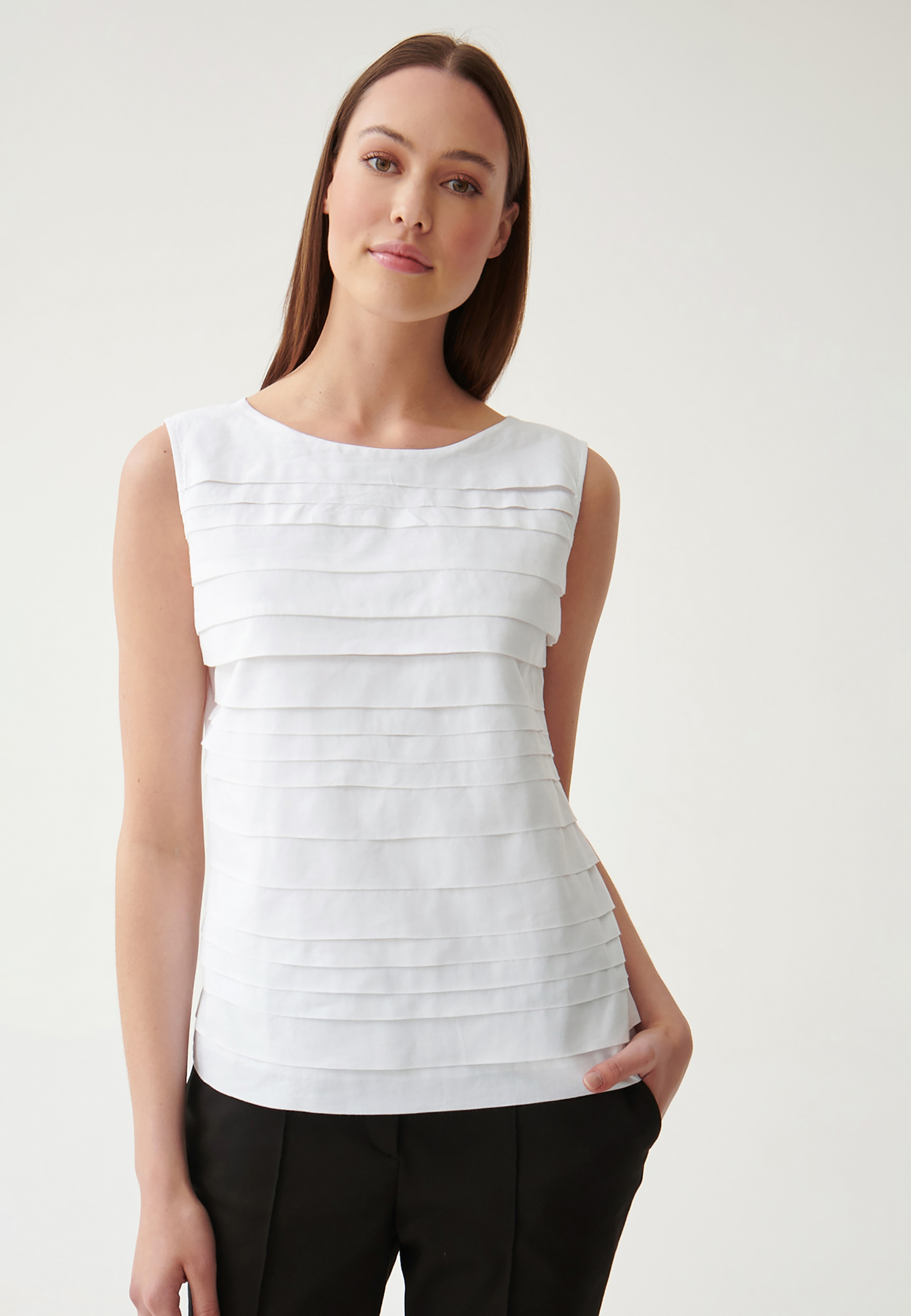 BLUZKA DAMSKA BAWEŁNIANA LOKA BIAŁY 2