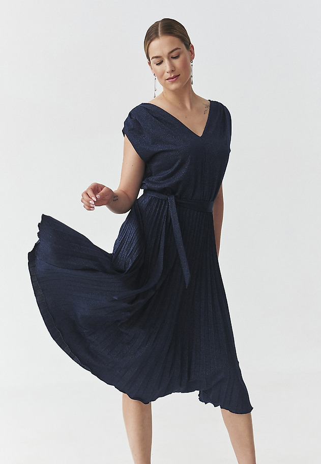 KNITTED DRESS WITH GLITTER ACCENT — LURI KNITTED DRESS WITH GLITTER ACCENT — LURI GRANATOWY 2