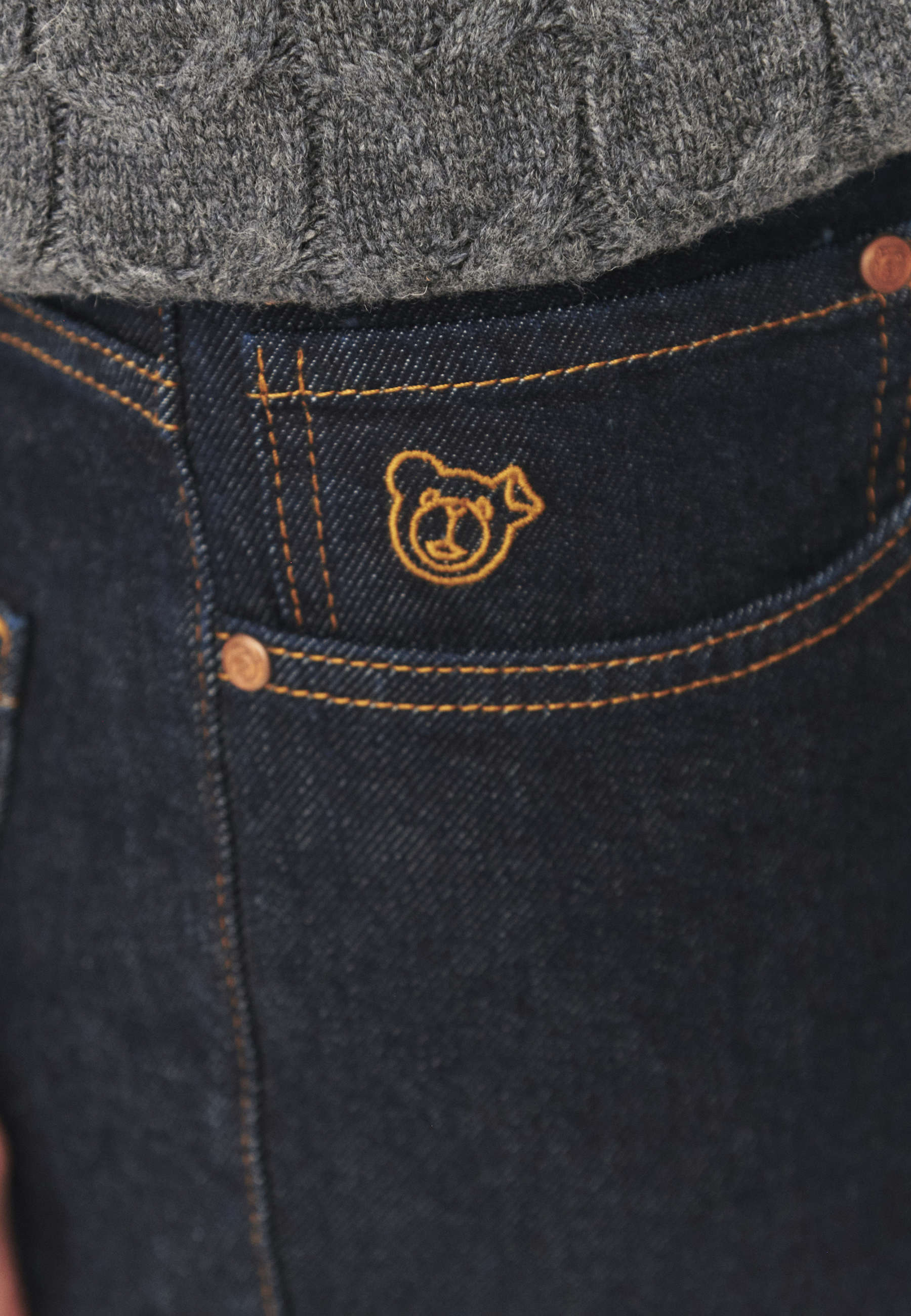 DENIMOWE SPODNIE MĘSKIE — KARMIN GRANATOWY 2