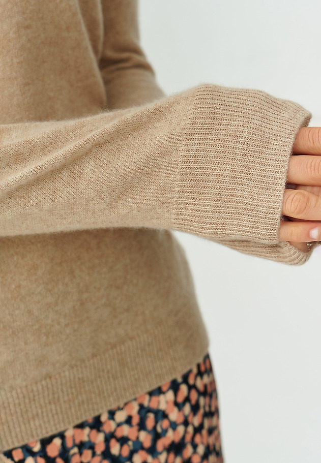 KLASYCZNY SWETER DAMSKI KASZMIR KLASYCZNY SWETER DAMSKI KASZMIR BEŻOWY 5
