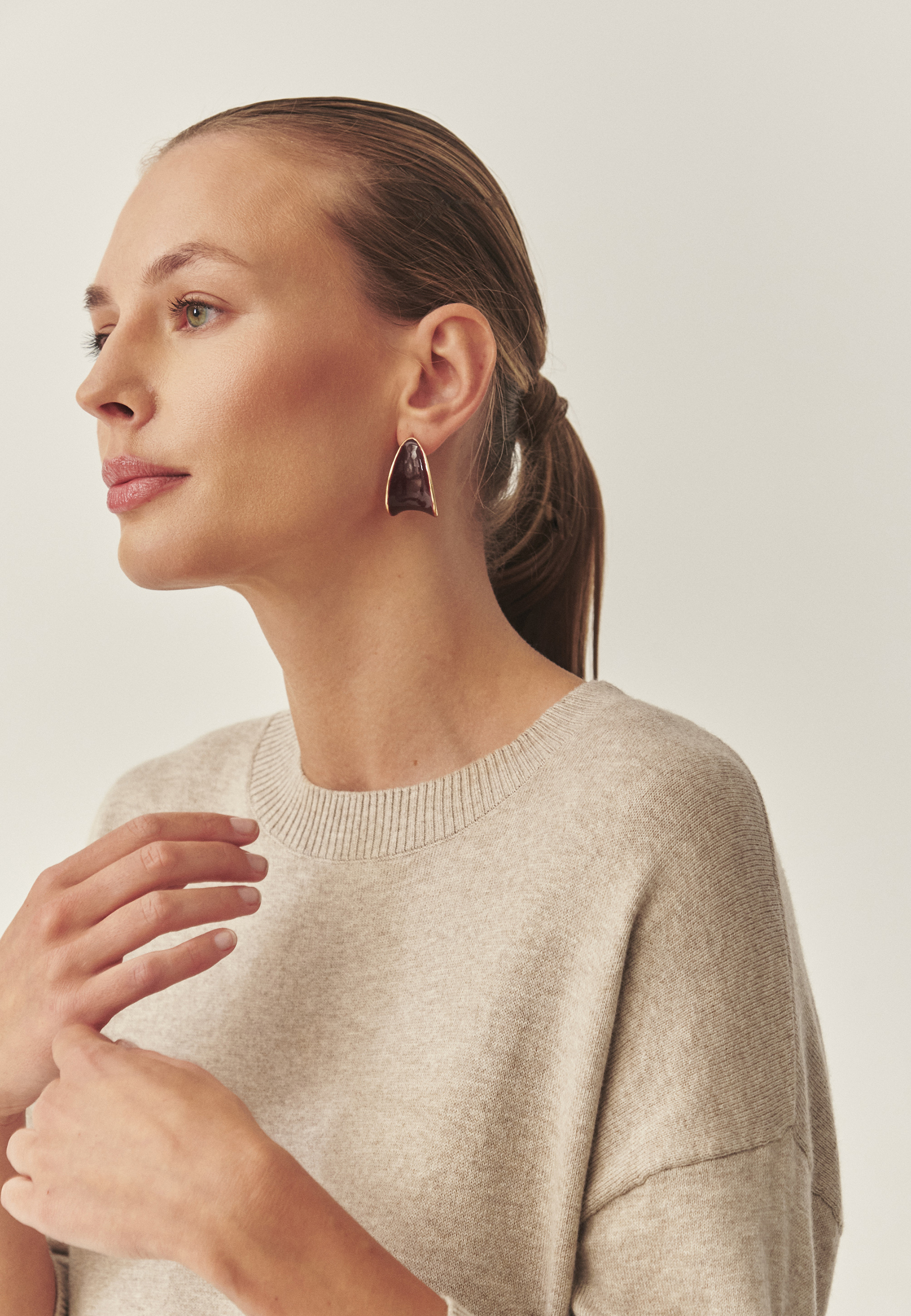 OBLEKA S ŠIROKIMI ROKAVI IZ BOMBAŽNE PREJE - GLEN BEŽ 2