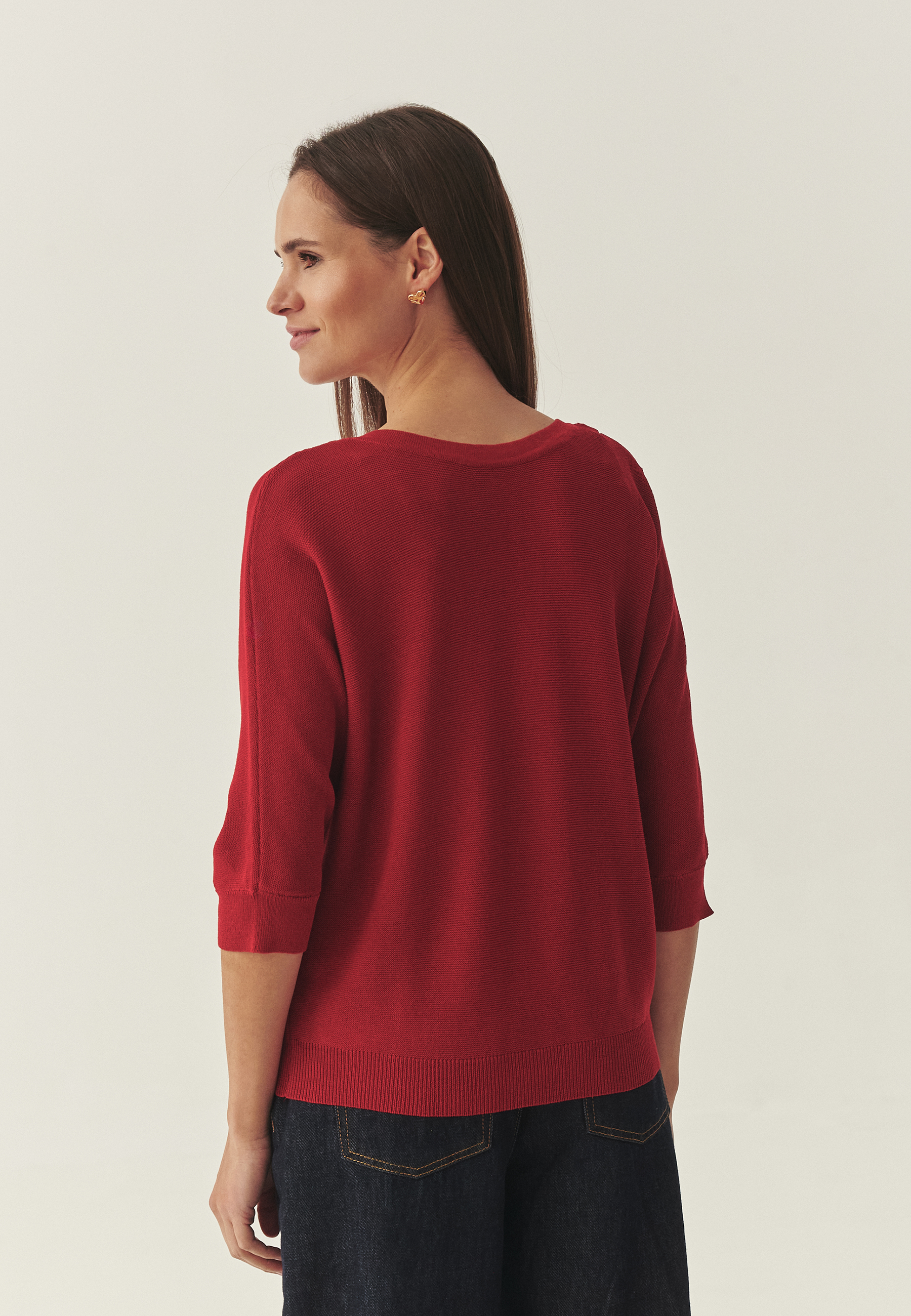 SVETR S KNOFLÍKOVÝM ZAPÍNÁNÍM – KJANI