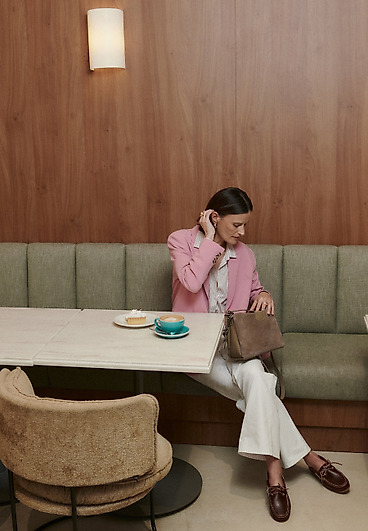 DŽÍNOVÉ KALHOTY SE ŠIROKÝMI NOHAVICEMI — RISO 1 DŽÍNOVÉ KALHOTY SE ŠIROKÝMI NOHAVICEMI — RISO 1