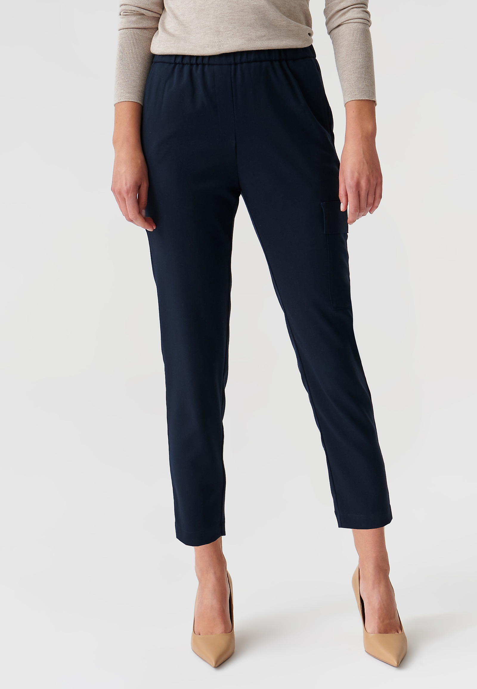 LADIES’ TROUSERS WITH DECORATIVE POCKETS TOLO LADIES’ TROUSERS WITH DECORATIVE POCKETS TOLO NAVY BLUE 90555