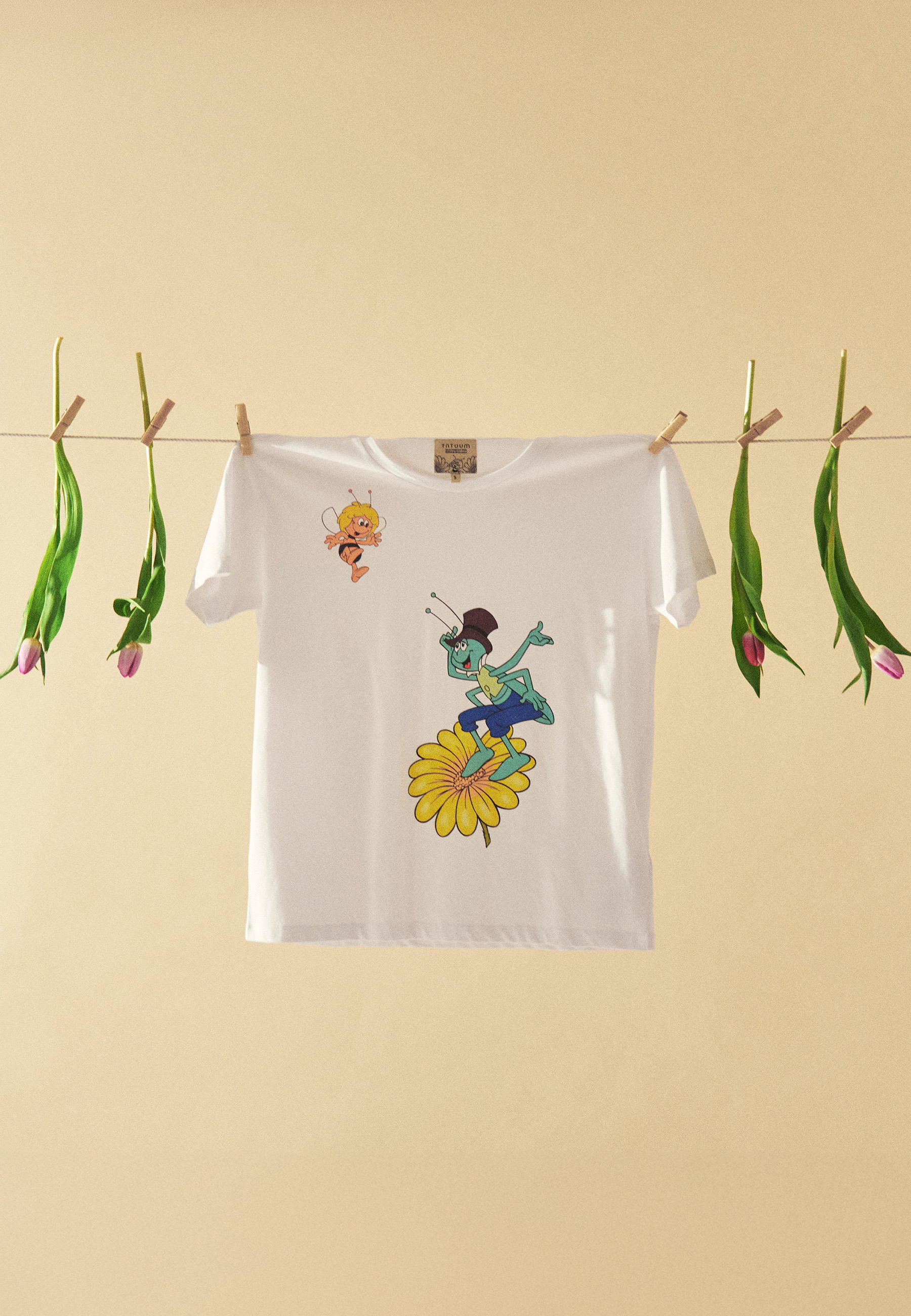 BAVLNĚNÉ TRIČKO S POTISKEM – CARLA 1