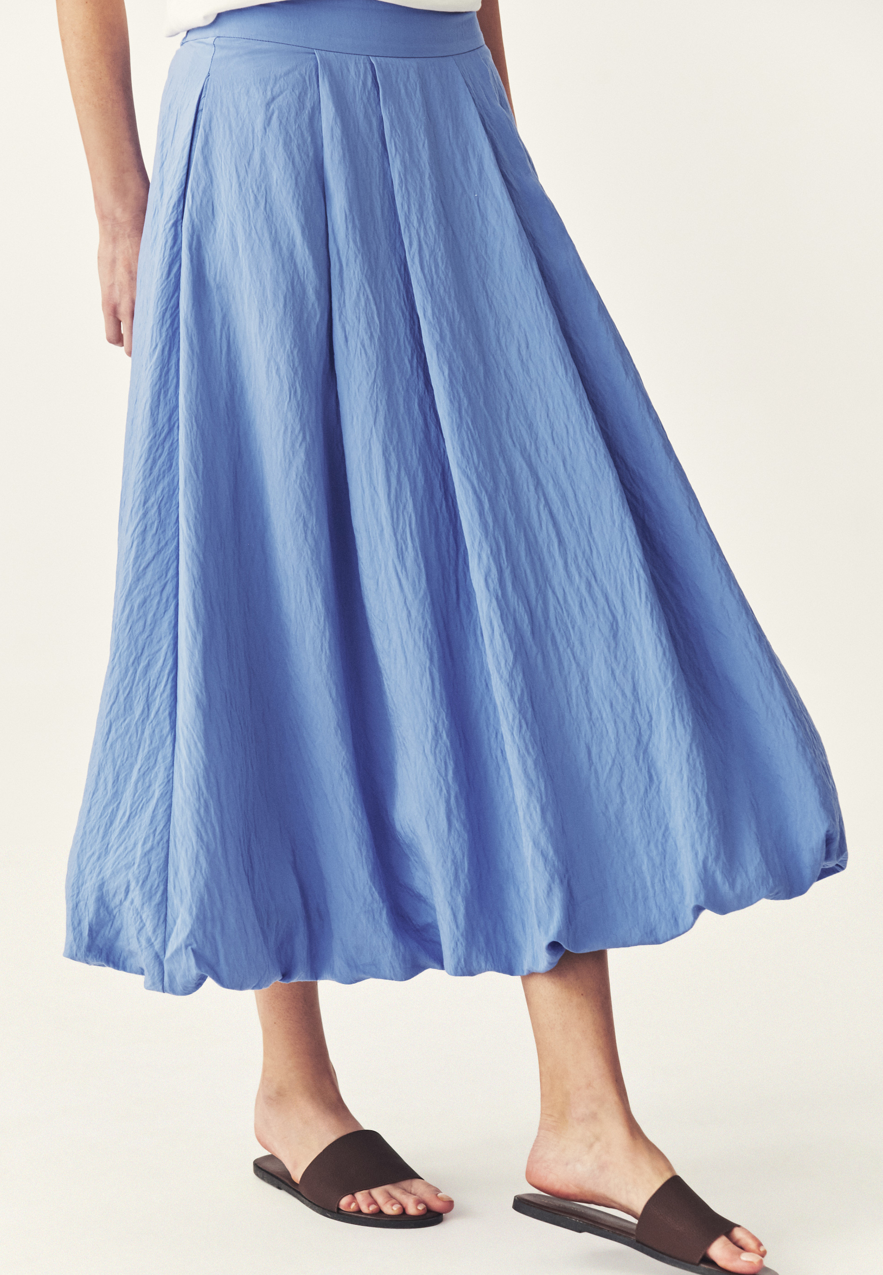 FUSTĂ CU CROIALĂ BALON, CU VISCOZĂ - BOMITA ALBASTRU 2