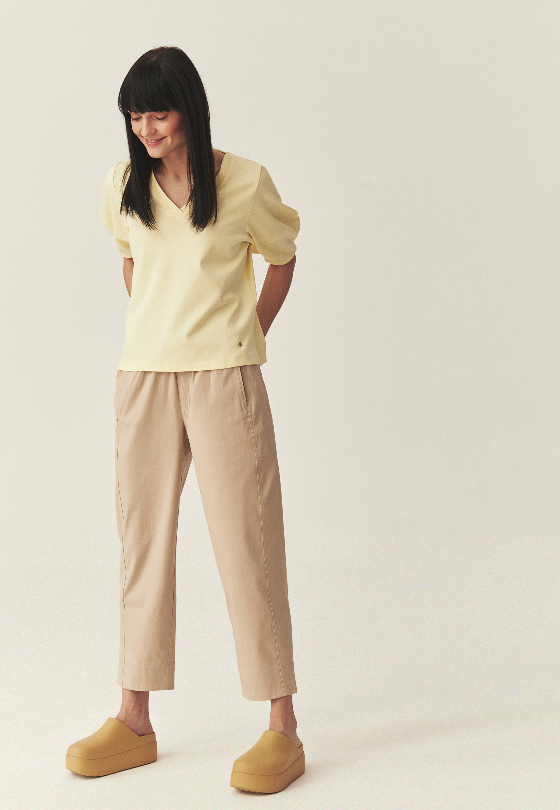 BLÚZKA S BALÓNOVÝMI RUKÁVMI – BEESA 1