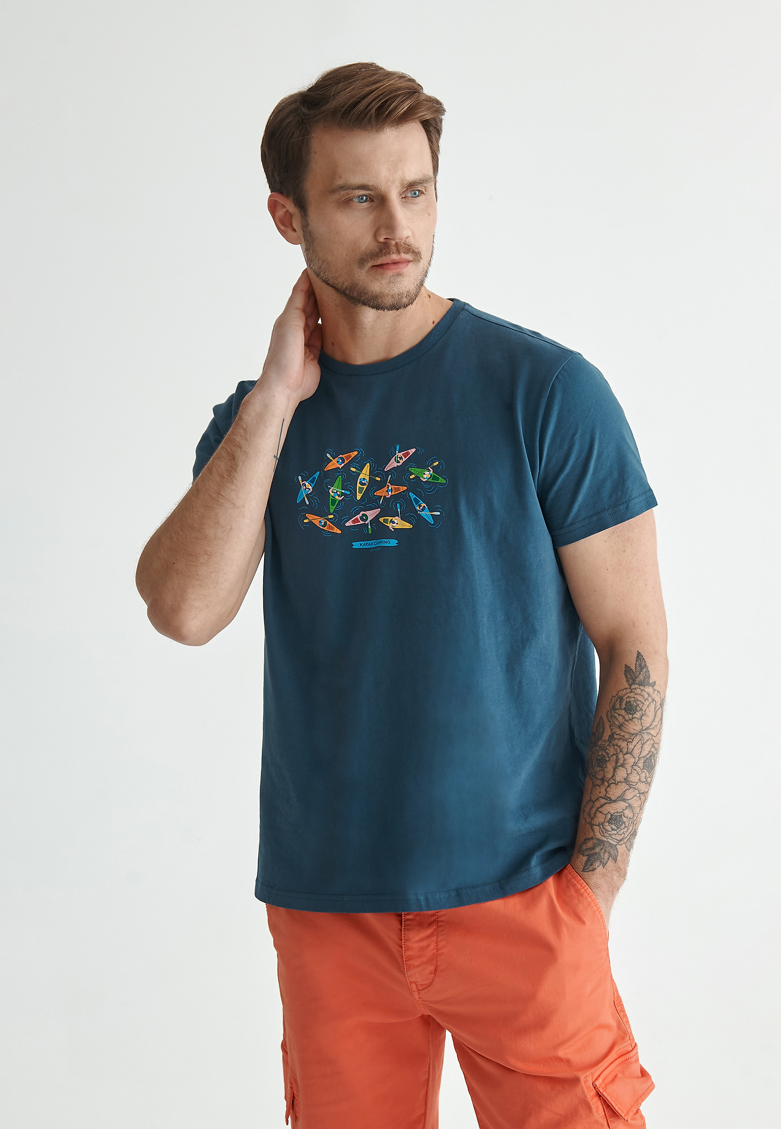 BAWEŁNIANY T-SHIRT MĘSKI MIKIN 21 BAWEŁNIANY T-SHIRT MĘSKI MIKIN 21 GRANATOWY 78982