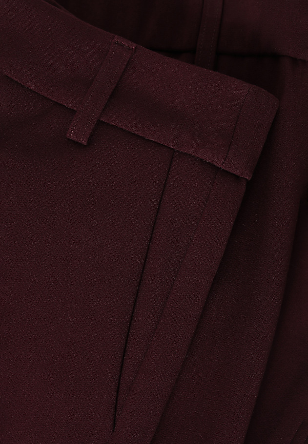 PANTALONI DE DAMĂ, DIN ȚESĂTURĂ, CU DUNGĂ ȘI CRAC LARG — LAURANIA 2 PANTALONI DE DAMĂ, DIN ȚESĂTURĂ, CU DUNGĂ ȘI CRAC LARG — LAURANIA 2 VIOLETĂ 5
