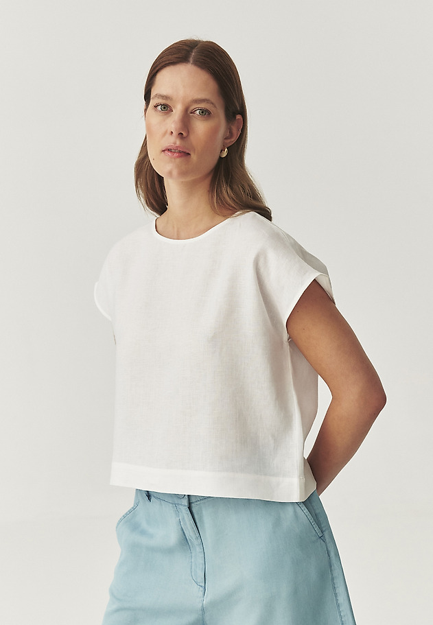 BLUZA IZ LANENIH TKANIN BREZ ROKAVOV - KRIKO BLUZA IZ LANENIH TKANIN BREZ ROKAVOV - KRIKO BELA 3