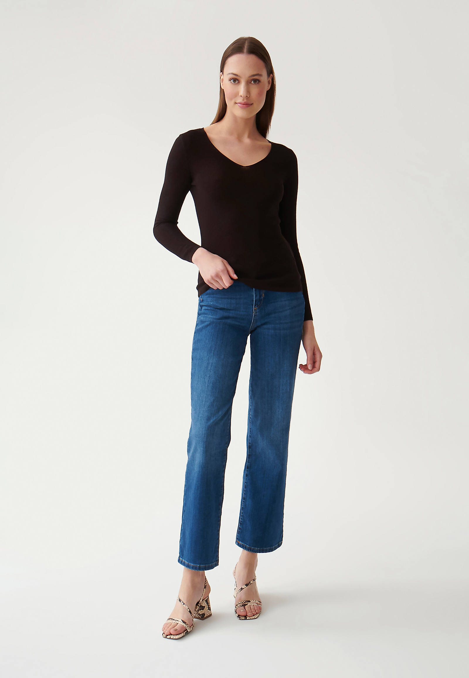 LADIES' CLASSIC SWEATER TESSO LADIES' CLASSIC SWEATER TESSO BROWN 89167