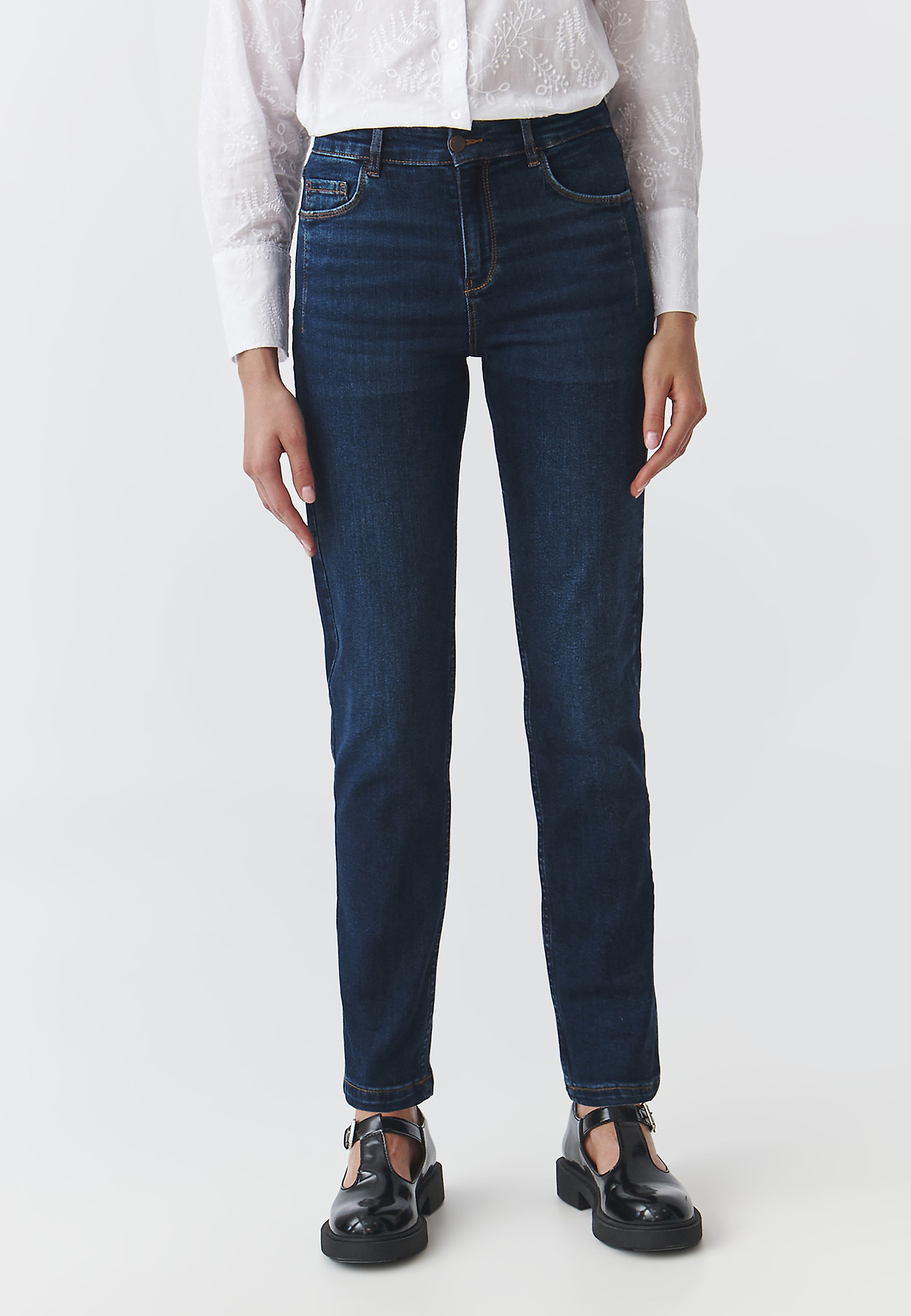 HÖLGYDENIM NADRÁG — SAROS HÖLGYDENIM NADRÁG — SAROS KÉK 104460