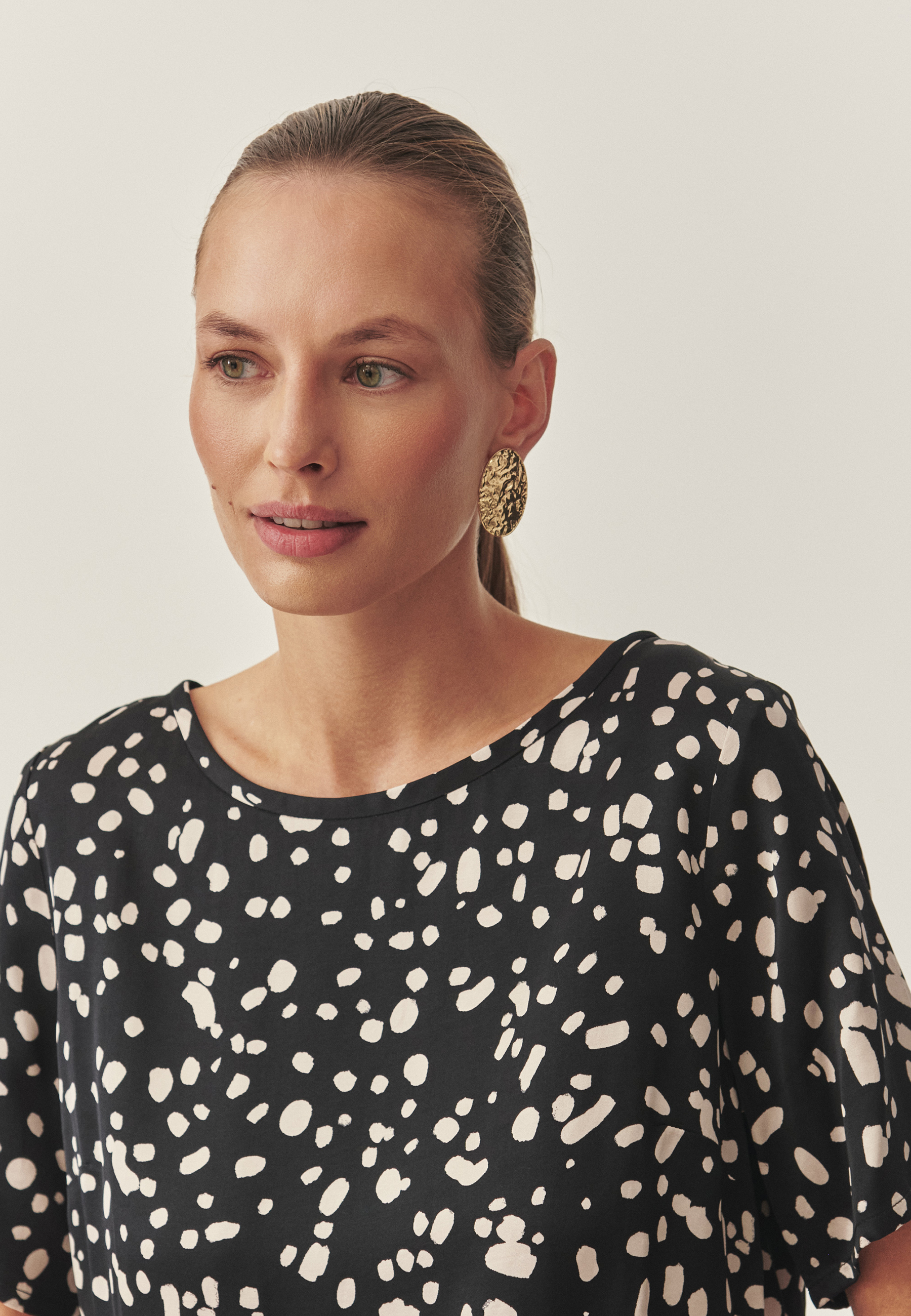 LADIES’ PATTERNED BLOUSE WITH SHORT SLEEVES - MEKJA MULTICOLOR 2