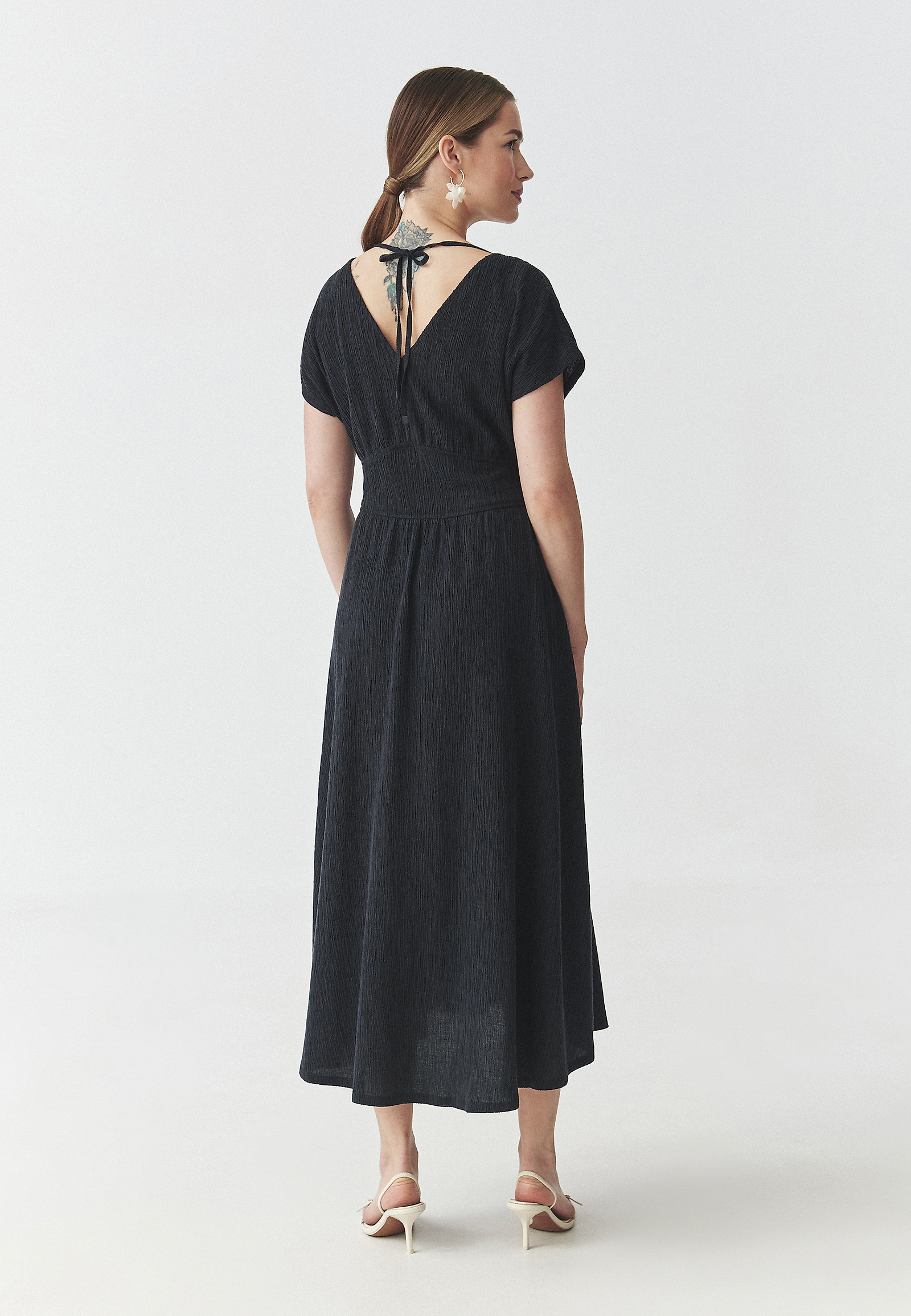 DOLGA OBLEKA S KIMONO ROKAVI - TABITA 2 DOLGA OBLEKA S KIMONO ROKAVI - TABITA 2 TEMNO MODRA 109248
