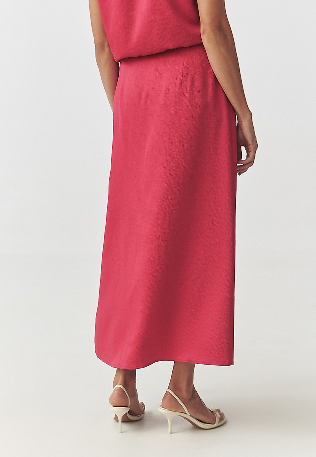 LONG SKIRT WITH SATIN SHEEN - LEJA LONG SKIRT WITH SATIN SHEEN - LEJA CZERWONY 3