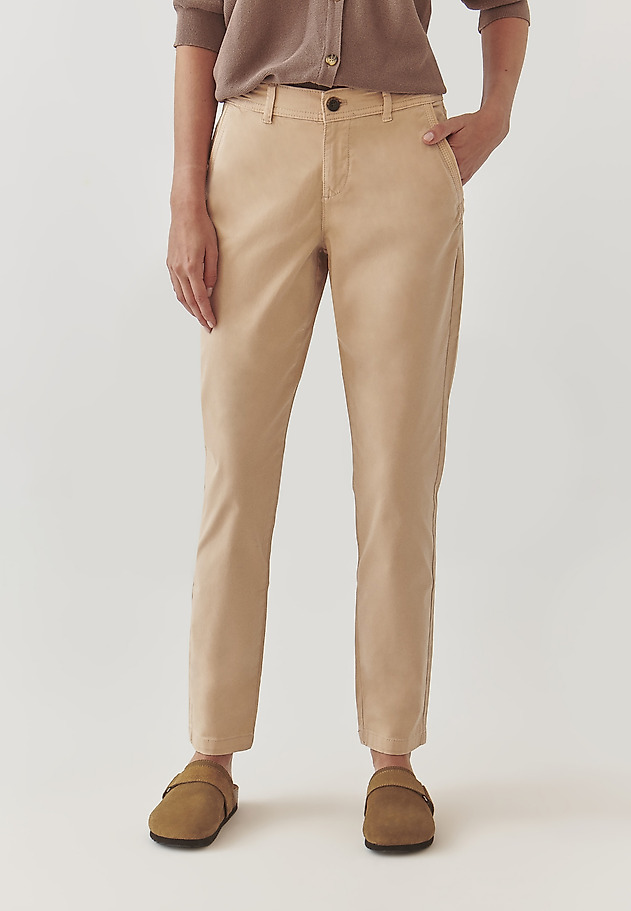 PANTALONI DE DAMĂ, DIN ȚESĂTURĂ, CU BUZUNARE DECORATIVE - HINO PANTALONI DE DAMĂ, DIN ȚESĂTURĂ, CU BUZUNARE DECORATIVE - HINO BEJ 4