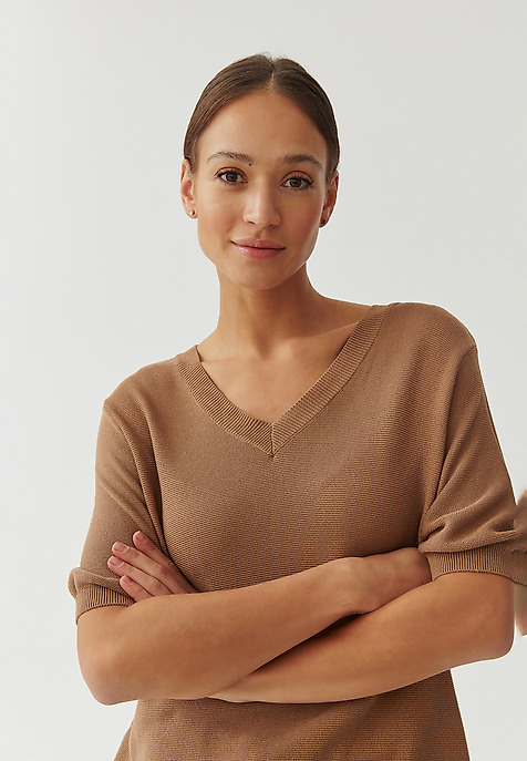 PULOVER DE DAMĂ, CU MÂNECI SCURTE ȘI DECOLTEU ÎN FORMA LITEREI „V” - FOKIA PULOVER DE DAMĂ, CU MÂNECI SCURTE ȘI DECOLTEU ÎN FORMA LITEREI „V” - FOKIA