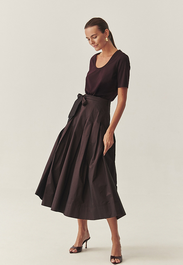 GLAMOROUS SKIRT WITH A BELT AT THE WAIST - TAFTANI GLAMOROUS SKIRT WITH A BELT AT THE WAIST - TAFTANI RED 1