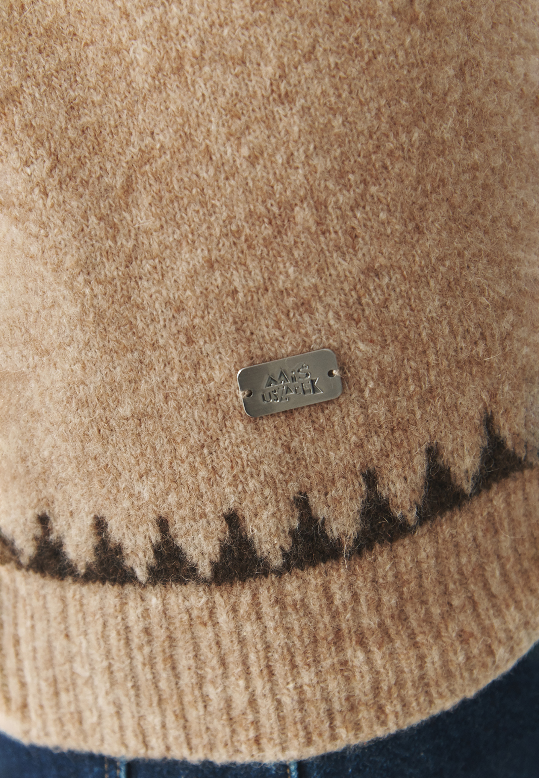 WEŁNIANY SWETER DAMSKI Z FINEZYJNYM WZOREM — ALICE MULTIKOLOR 2