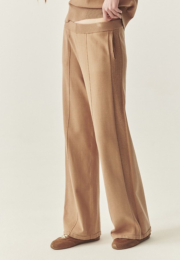 SZEROKIE SPODNIE Z WISKOZĄ - FLOKS SZEROKIE SPODNIE Z WISKOZĄ - FLOKS BEŻOWY 3