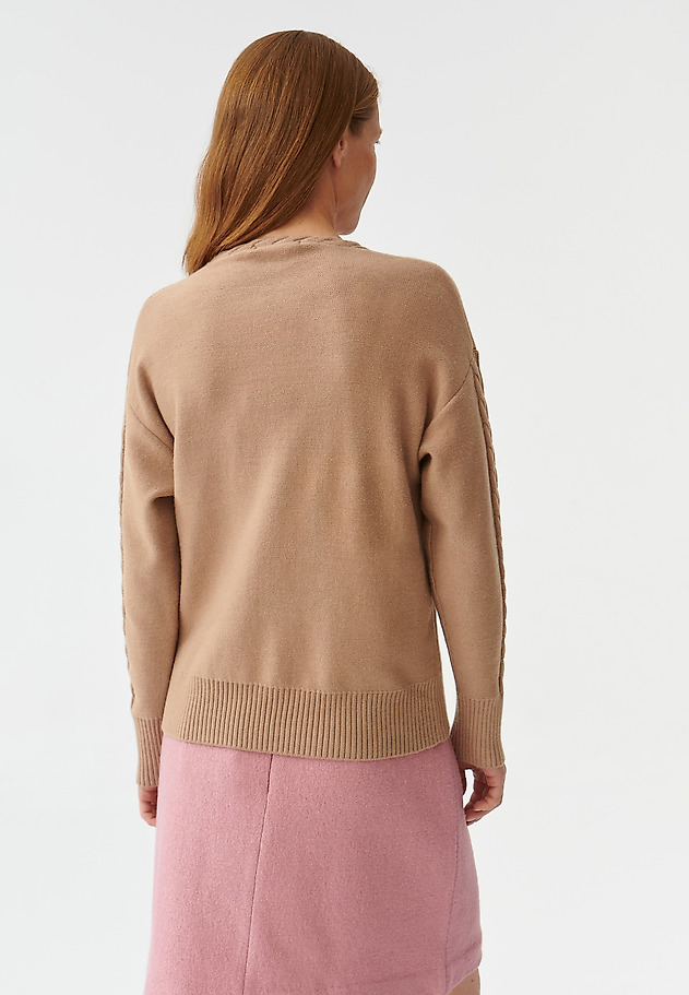 LADIES’ SWEATER WITH V-SHAPE NECKLINE POLI LADIES’ SWEATER WITH V-SHAPE NECKLINE POLI BEŻOWY 3