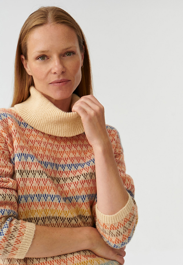LADIES’ PATTERNED TURTLENECK SWEATER ZAKARDO LADIES’ PATTERNED TURTLENECK SWEATER ZAKARDO MULTICOLOR 1