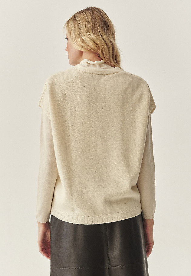 WOOL VEST WITH A BOXY CUT - GINA WOOL VEST WITH A BOXY CUT - GINA BEIGE 2