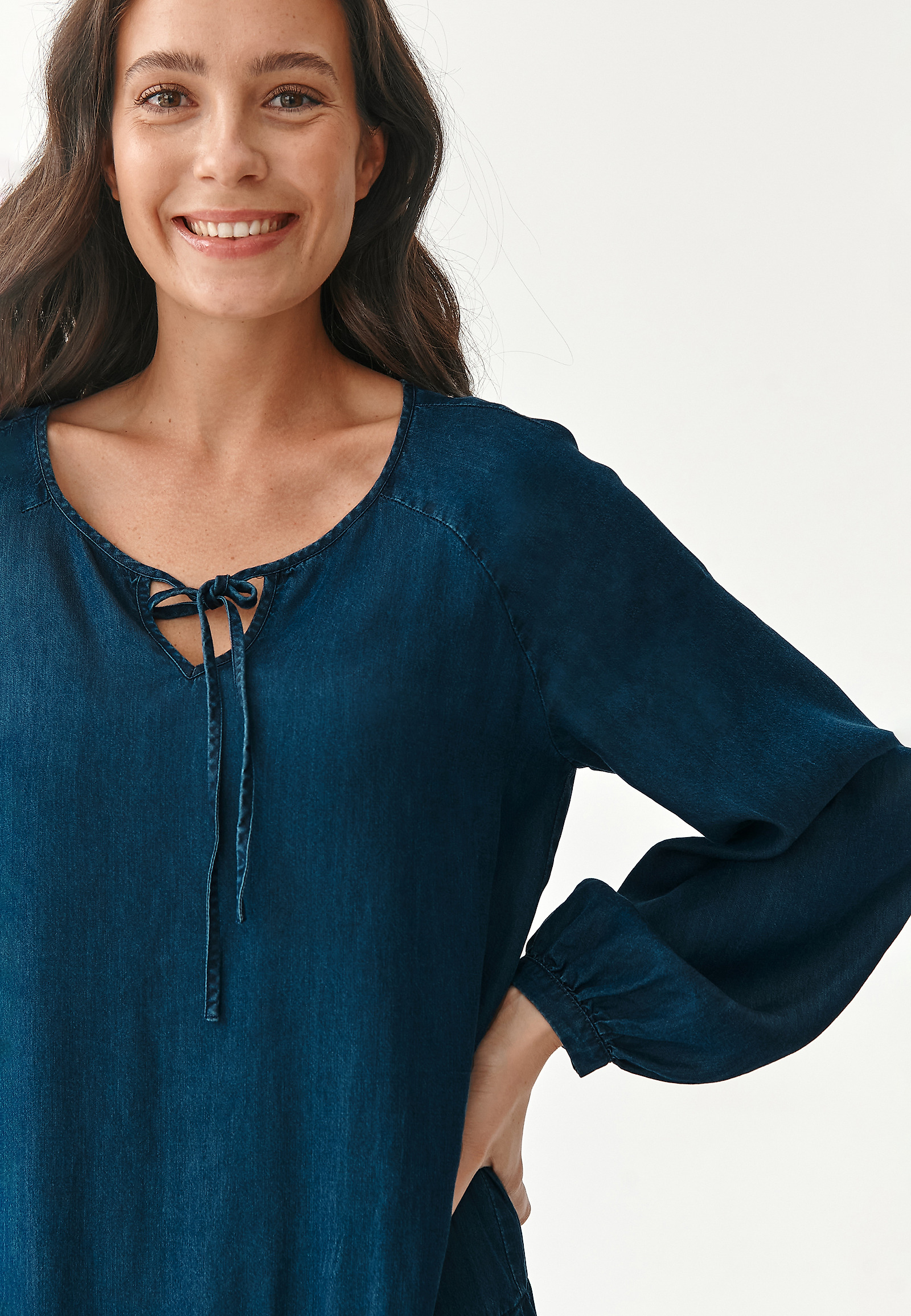 SUKIENKA DAMSKA Z FALBANAMI MONO SUKIENKA DAMSKA Z FALBANAMI MONO NIEBIESKI 80779