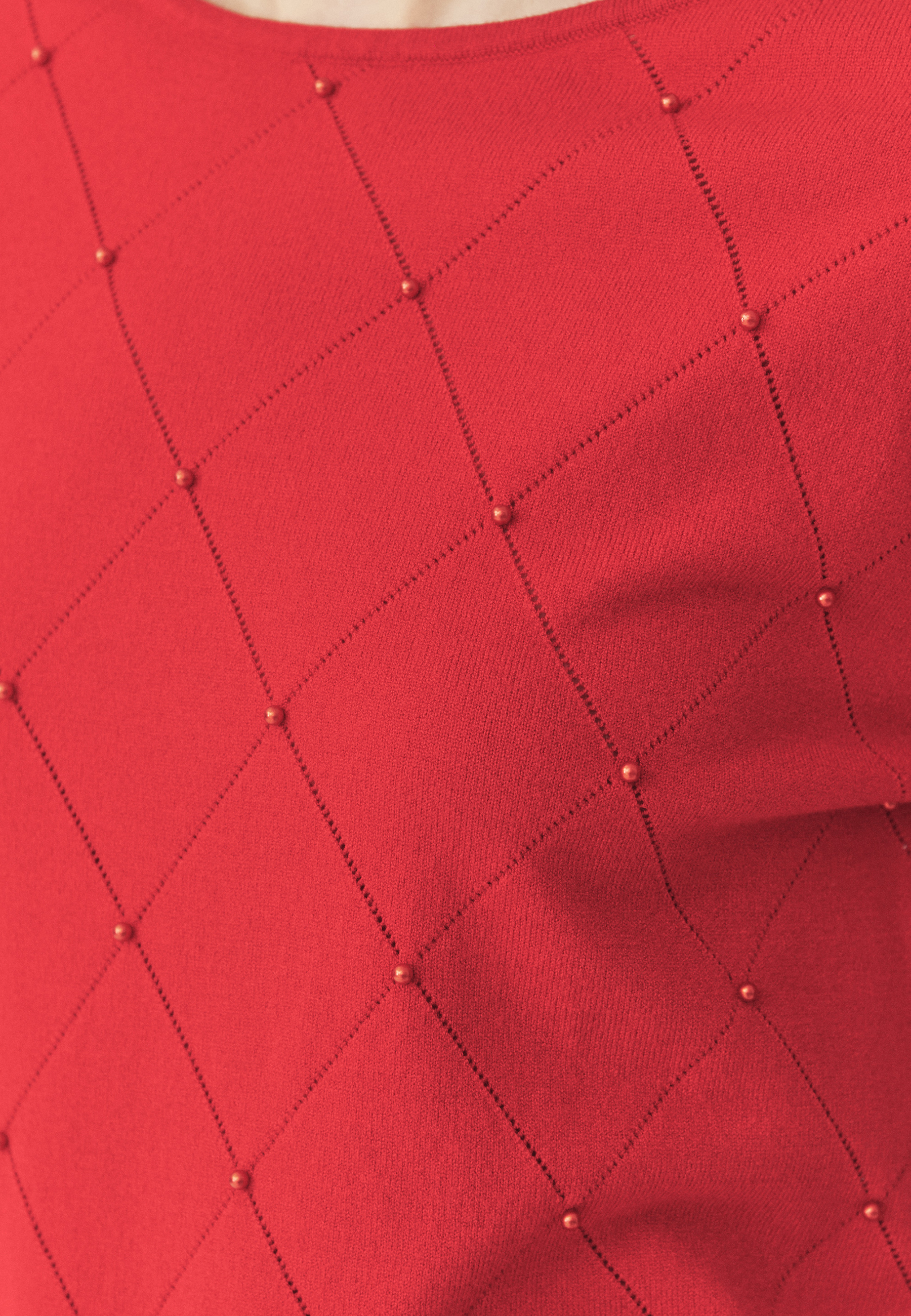 OZDOBLJEN PULOVER Z VISKOZO - AZAKI