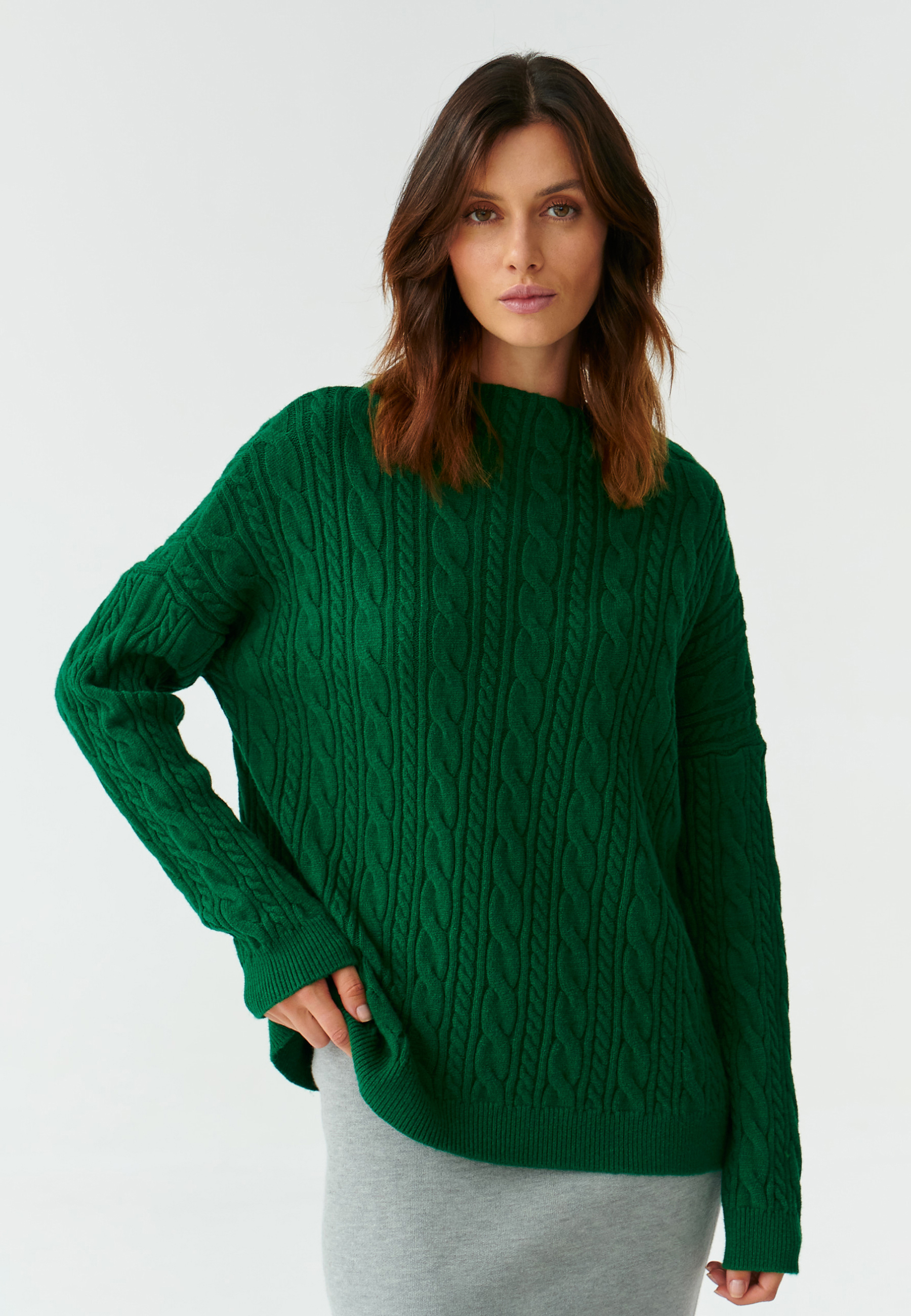 SWETER DAMSKI O WARKOCZOWYM SPLOCIE WENWENA