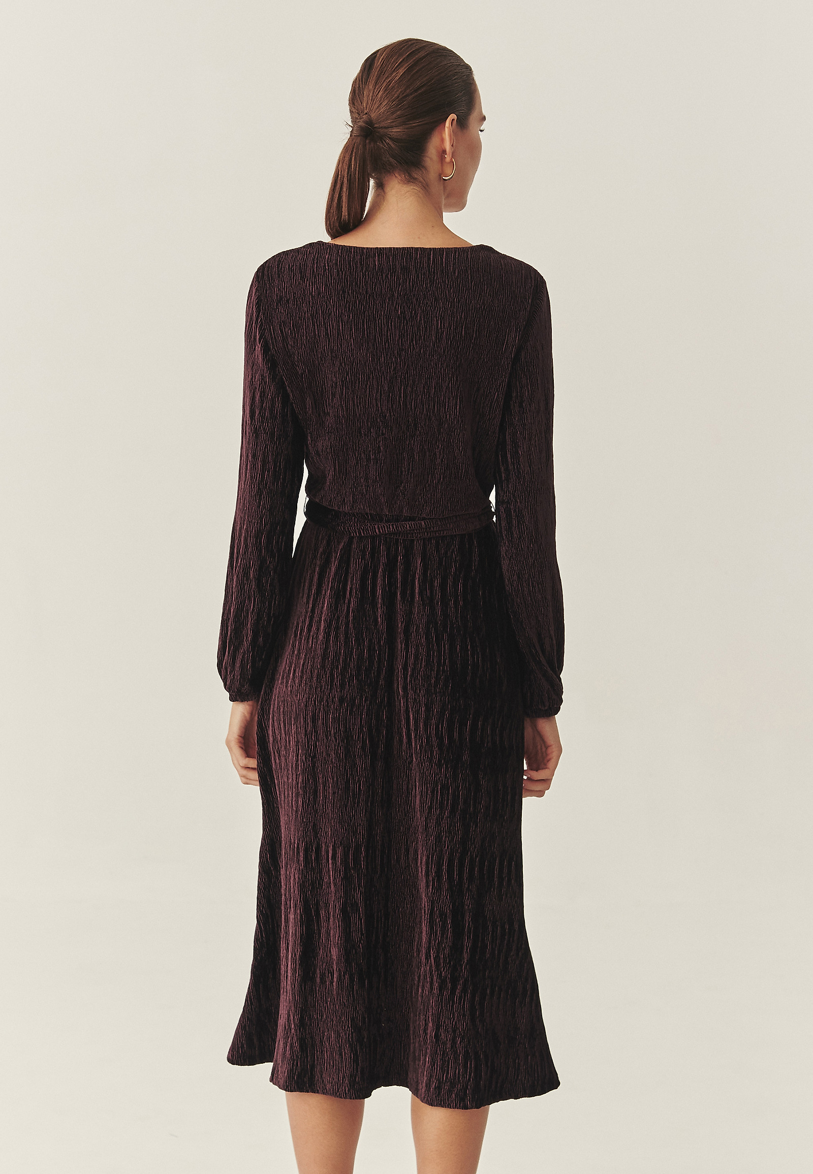 VELOUR MIDI DRESS - KRESE 1 VELOUR MIDI DRESS - KRESE 1 RED 118440