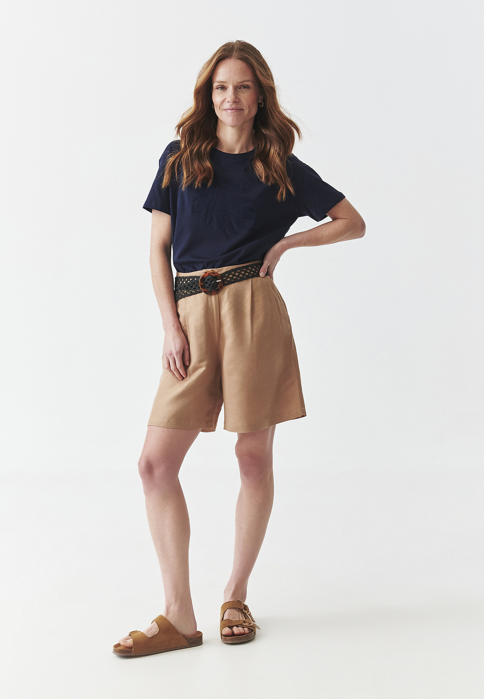 TRICOU DIN BUMBAC CU BRODERIE - MALATI 1 TRICOU DIN BUMBAC CU BRODERIE - MALATI 1 ALBASTRU 109461