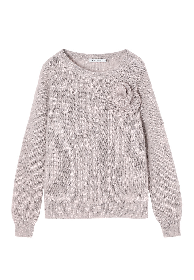 LADIES' JUMPER IN YARN WITH FLORAL, DECORATIVE ELEMENT — CLAIRE LADIES' JUMPER IN YARN WITH FLORAL, DECORATIVE ELEMENT — CLAIRE SREBRNY 5