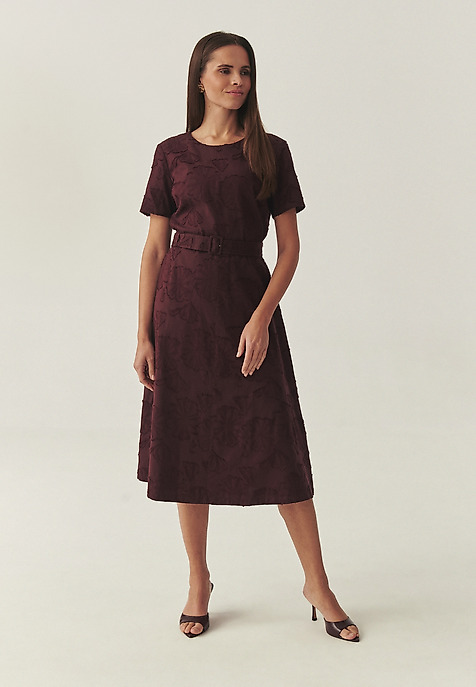 BAWEŁNIANA SUKIENKA MIDI Z KWIATOWYM HAFTEM - KAMI Z BAWEŁNIANA SUKIENKA MIDI Z KWIATOWYM HAFTEM - KAMI Z