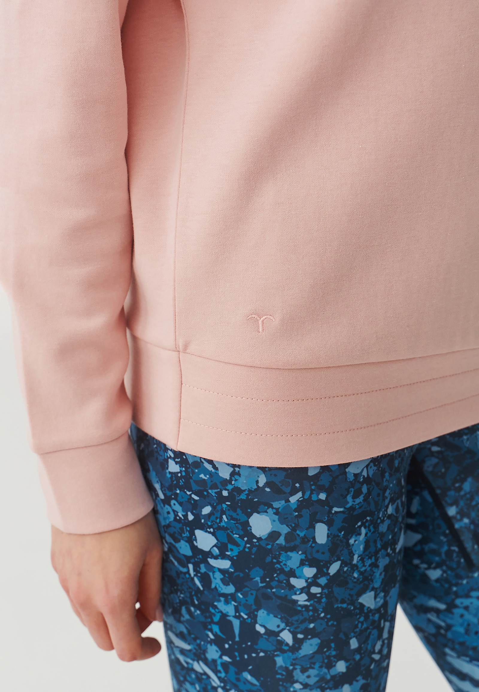 LADIES’ SWEATSHIRT WITH WATER NECKLINE - SILVANA LADIES’ SWEATSHIRT WITH WATER NECKLINE - SILVANA PINK 95363