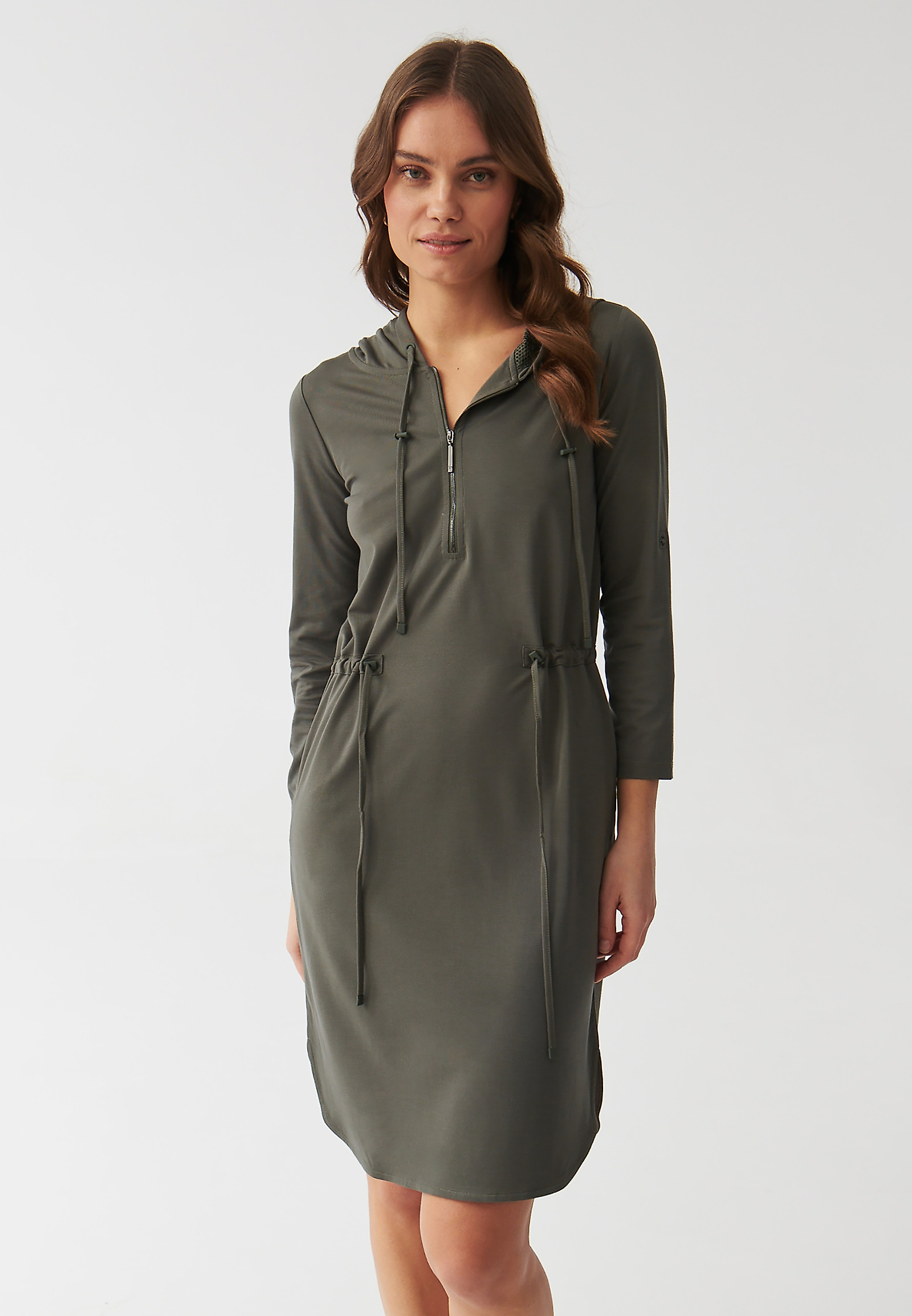 PRACTICAL LADIES’ DRESS WITH A HOOD - MOLOKO PRACTICAL LADIES’ DRESS WITH A HOOD - MOLOKO KHAKI 96162