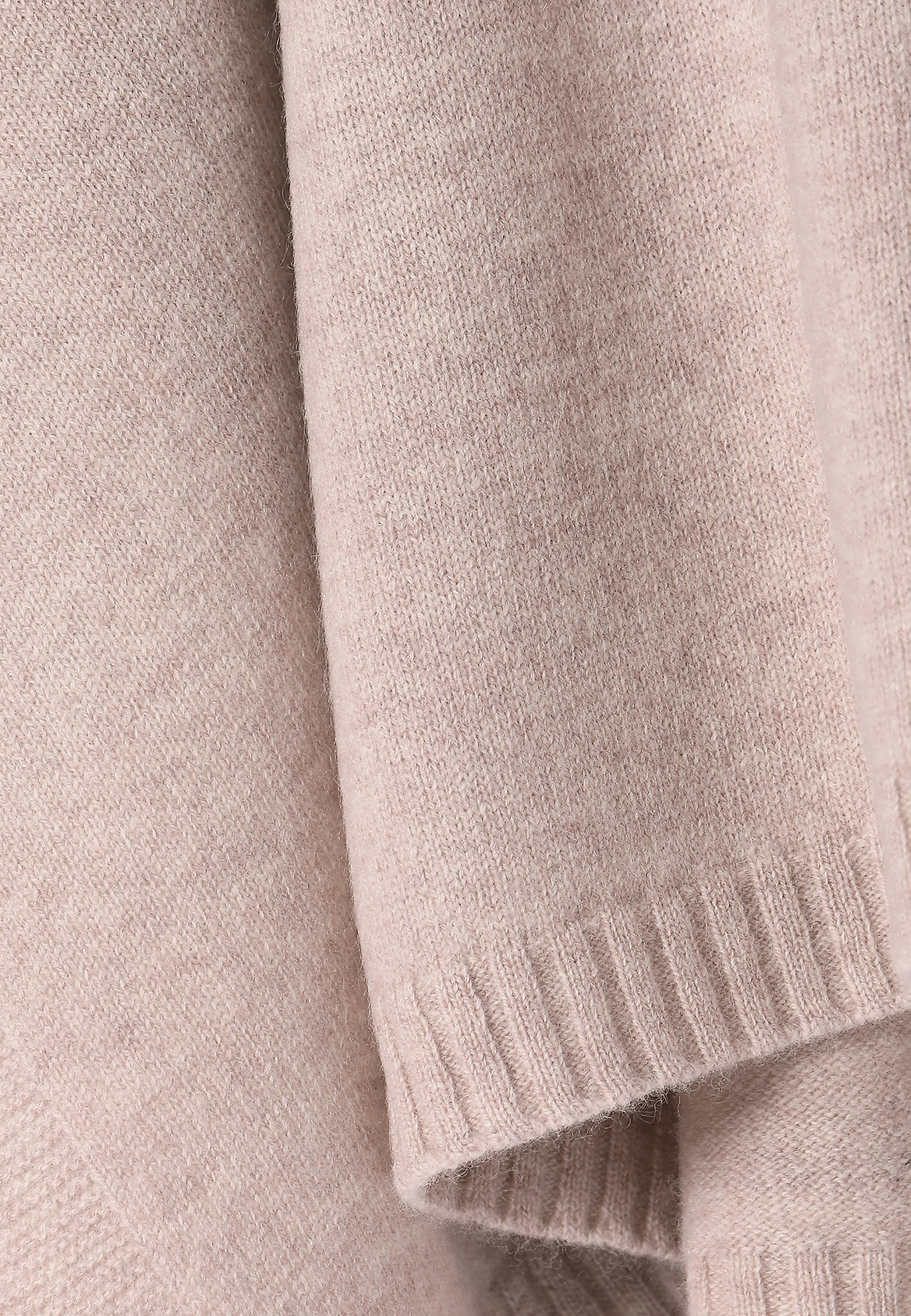 LADIES' WOOLEN PONCHO-SWEATER PONKOLO LADIES' WOOLEN PONCHO-SWEATER PONKOLO BEIGE 84677