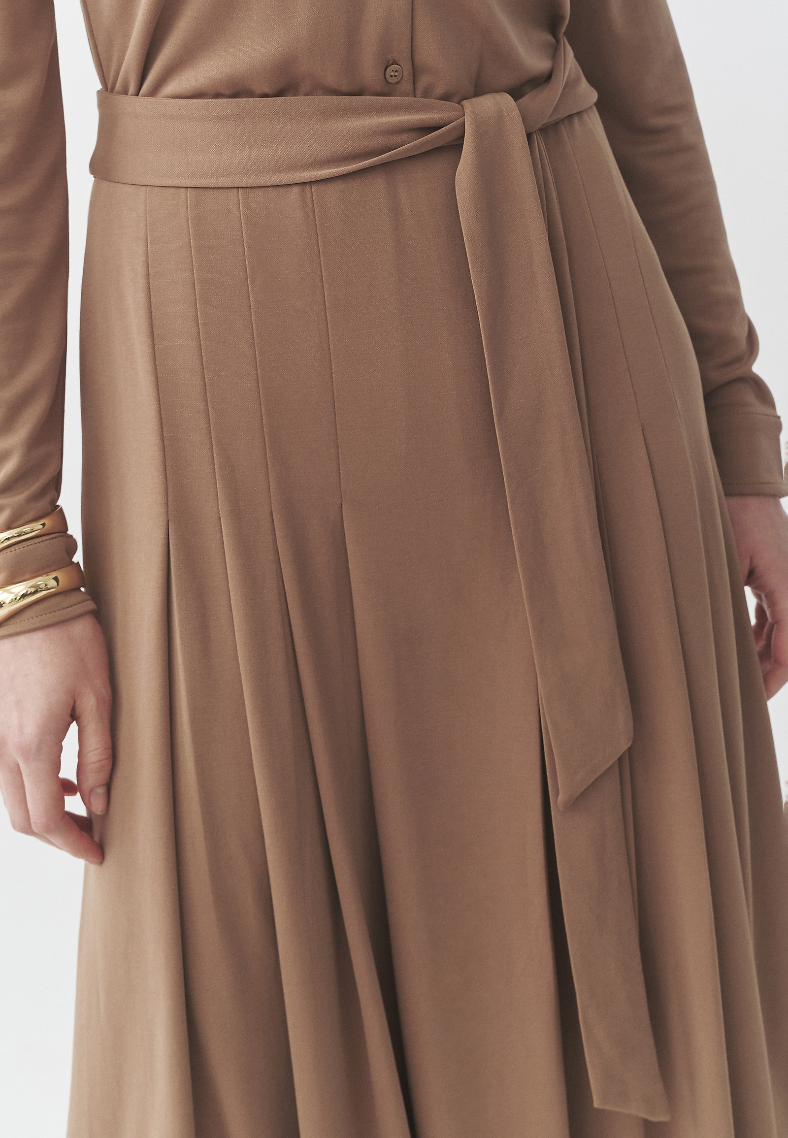 KARAMELLA MIDI RUHA ÖVVEL - SANDY KARAMELLA MIDI RUHA ÖVVEL - SANDY BÉZS 106983
