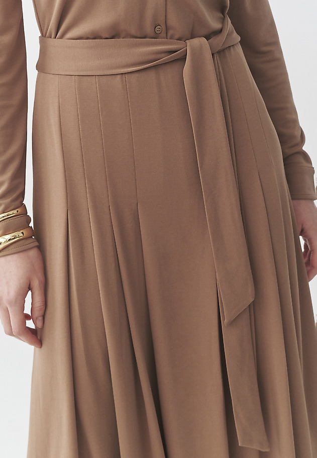 CARAMEL MIDI DRESS WITH BELT - SANDY CARAMEL MIDI DRESS WITH BELT - SANDY BEŻOWY 5