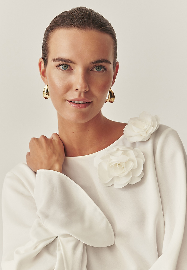 WOVEN BLOUSE WITH FLORAL DECORATION - AURELIS WOVEN BLOUSE WITH FLORAL DECORATION - AURELIS ECRU 4