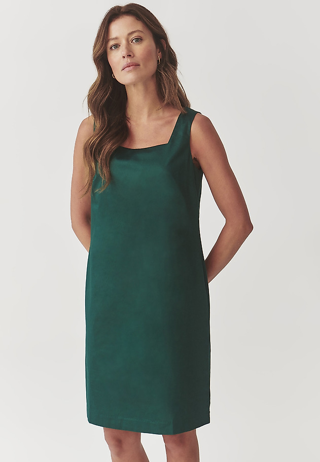 STYLISH LADIES’ SLEEVELESS DRESS - ROKNA 1 STYLISH LADIES’ SLEEVELESS DRESS - ROKNA 1 ZIELONY 2