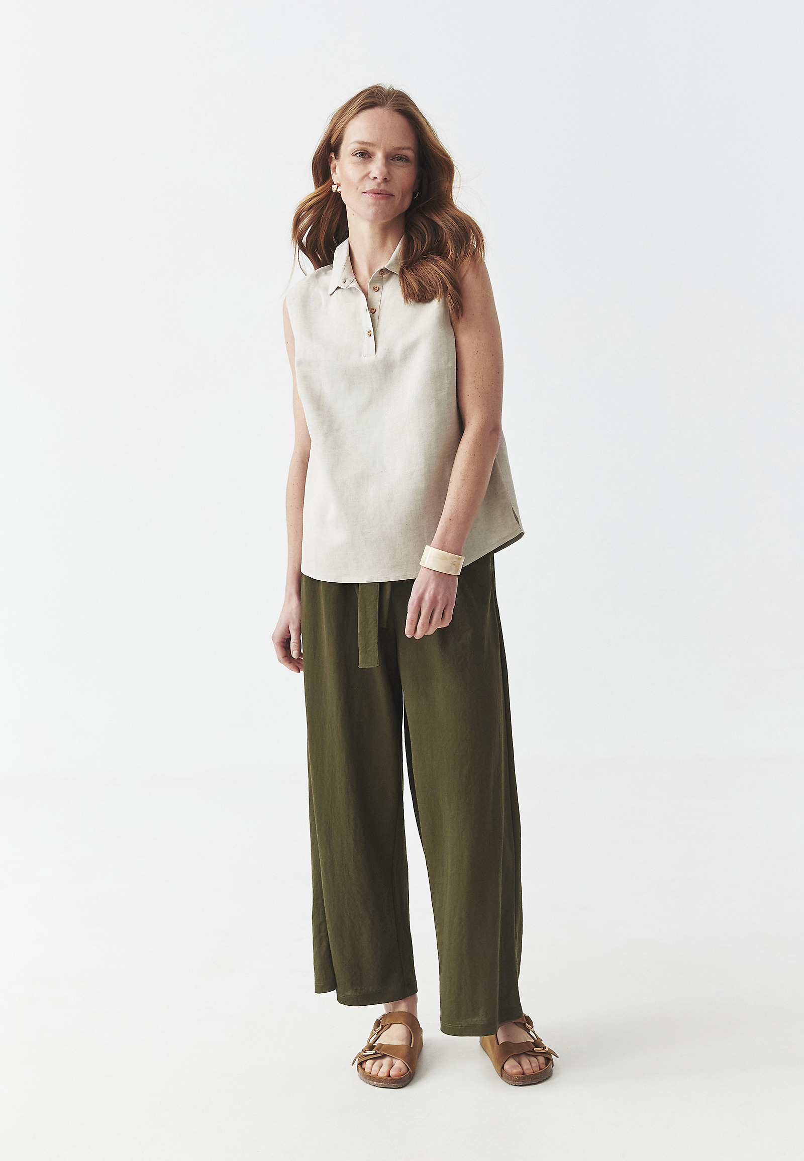 BLUZA BREZ ROKAVOV IZ LINA IN VISKOZE - VALERIA BLUZA BREZ ROKAVOV IZ LINA IN VISKOZE - VALERIA BEŽ 109370